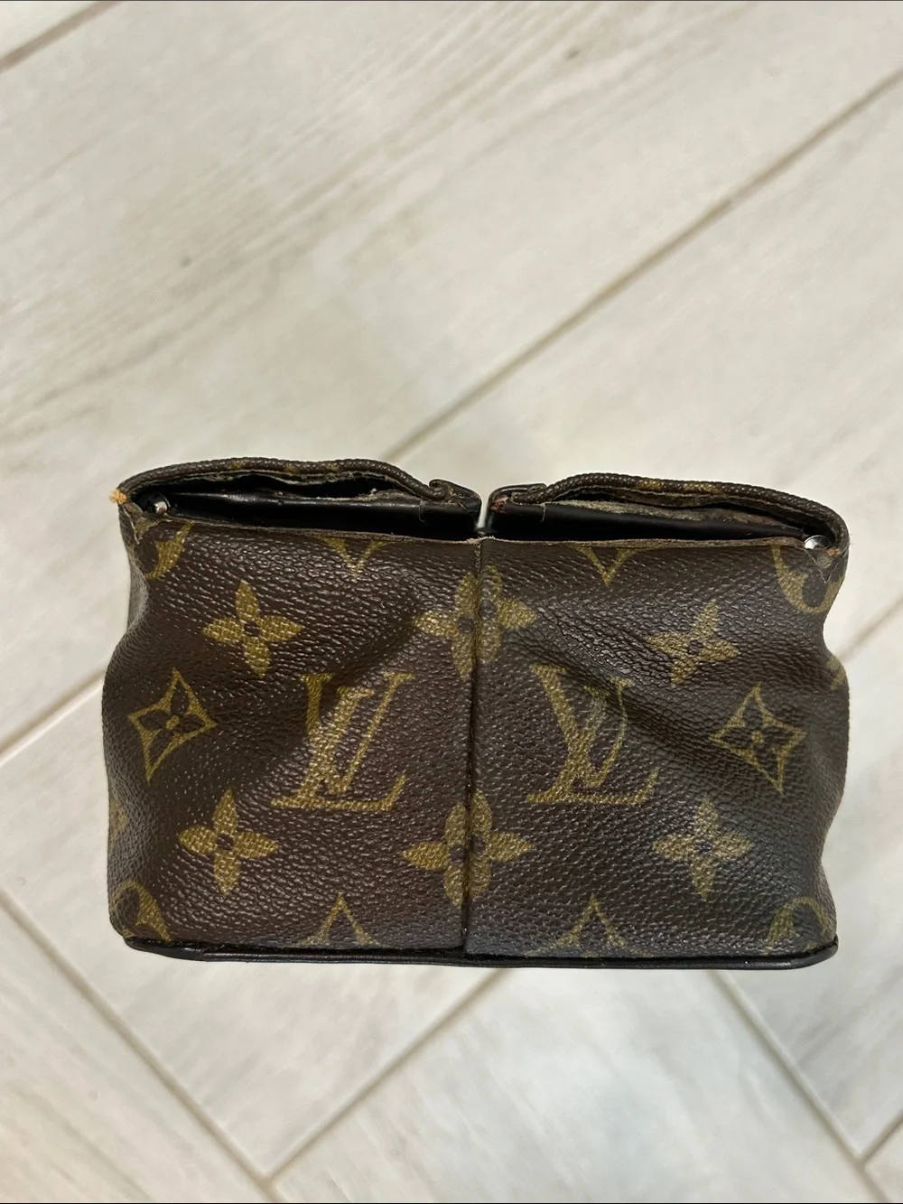 Louis Vuitton Dopp Kit Toiletry Bag Monogram Authentic Vintage